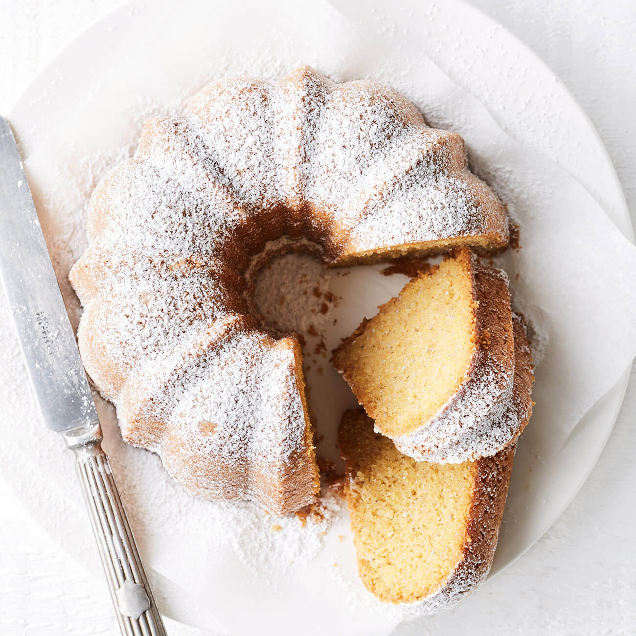 15 Easy Apple Cake Recipes - Best Apple Cakes